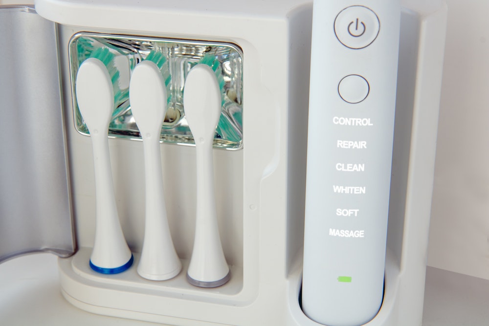 歯ブラシ除菌器のおすすめ13選｜清潔に保つ効果的な人気器具を解説 | Smartlog