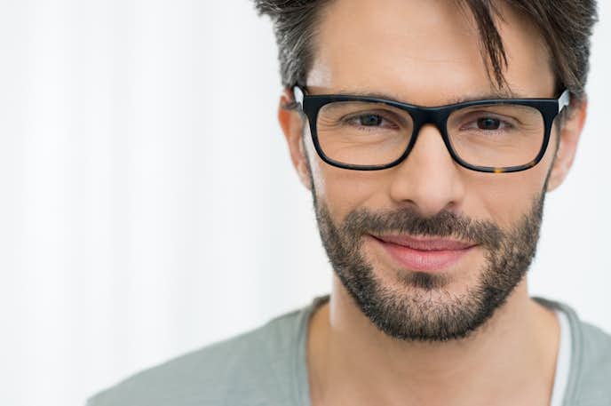 メガネ男子は何故モテる メガネで変わる印象 かっこいい魅力とは Smartlog