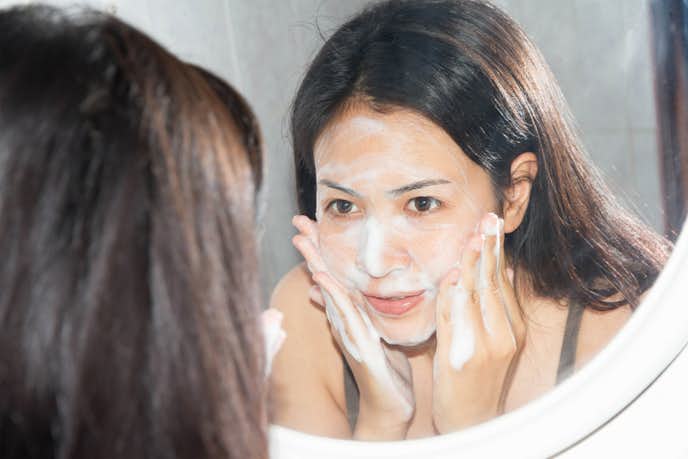 毛穴ケアにおすすめのプチプラ洗顔料ランキング15選 黒ずみや開きに効果的な製品とは Smartlog