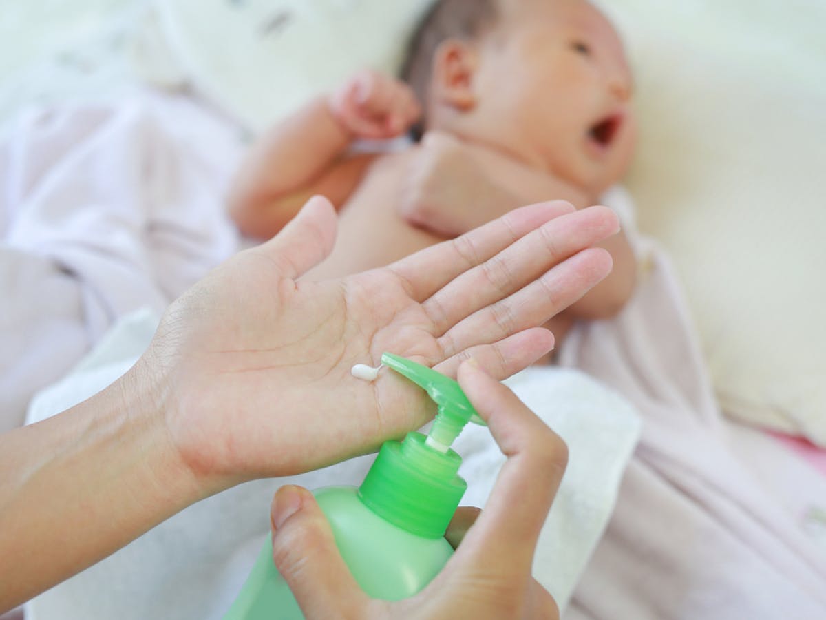 赤ちゃん用保湿剤のおすすめ人気ランキング 選び方 肌に優しいケア用品を徹底解説 セレクト 赤ちゃん用保湿剤のおすすめ人気ランキング 選び方 肌に優しいケア用品を徹底解説 セレクト