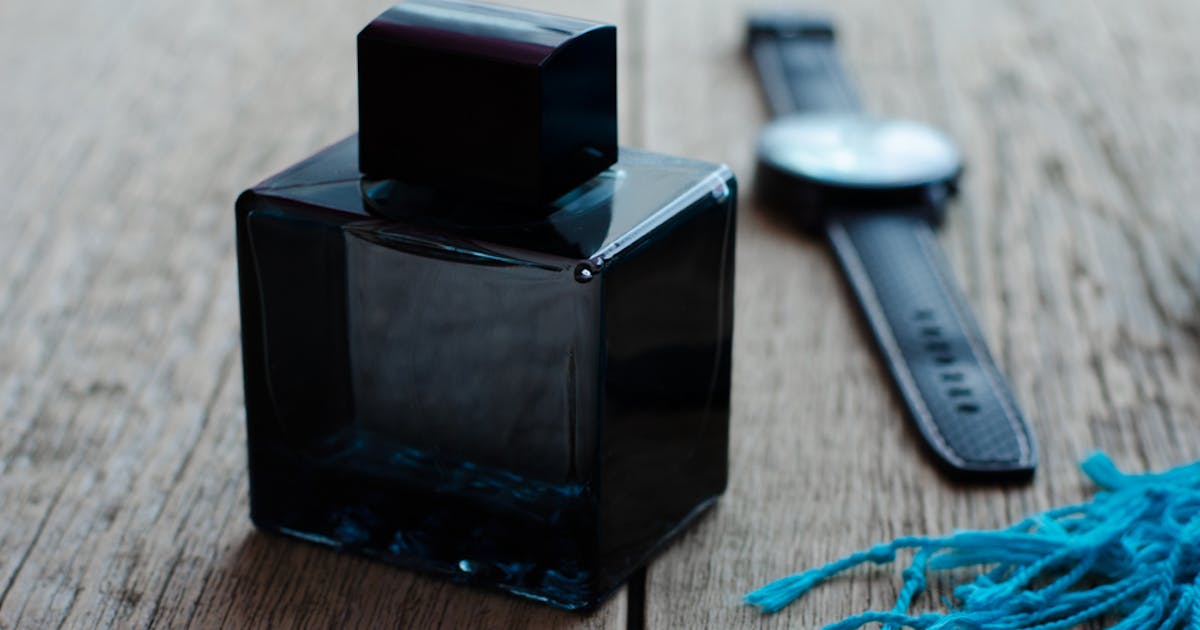 Dior ディオール のメンズ香水おすすめ人気ランキング 女子ウケする香り良しのフレグランスとは Smartlog Dior ディオール のメンズ香水おすすめ人気ランキング 女子ウケする香り良しのフレグランスとは Smartlog