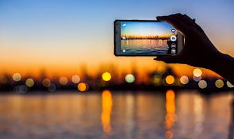 女装アプリのおすすめ8選 性転換できる人気の写真加工アプリを紹介 Smartlog 女装アプリのおすすめ8選 性転換できる人気の写真加工アプリを紹介 Smartlog