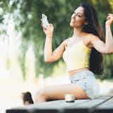 アウトドア用Bluetoothスピーカーのおすすめ人気ランキング。防水機種も紹介