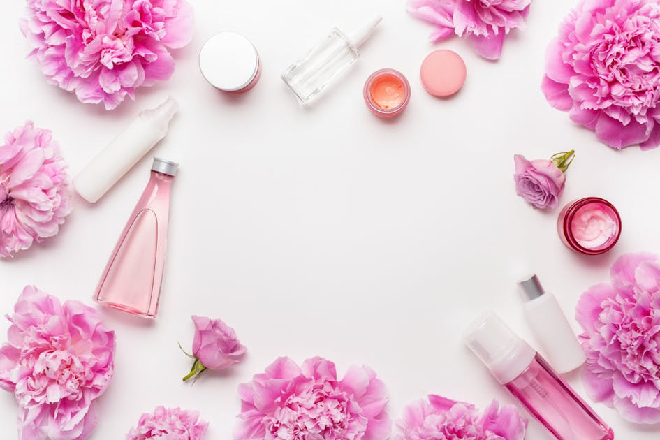 40代女性 基礎化粧品の人気おすすめブランドランキング エイジングケアできる優秀コスメとは Smartlog 40代女性 基礎化粧品の人気おすすめブランドランキング エイジングケアできる優秀コスメとは Smartlog