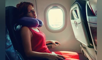 飛行機用ネックピローのおすすめ人気...