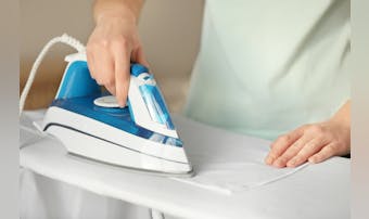 【一人暮らし用】アイロンのおすすめ...