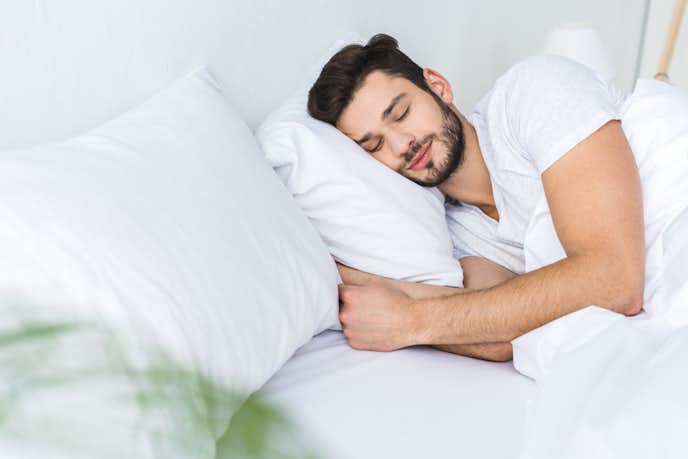 スクワットの効果を上げる方法｜良い睡眠を心がける