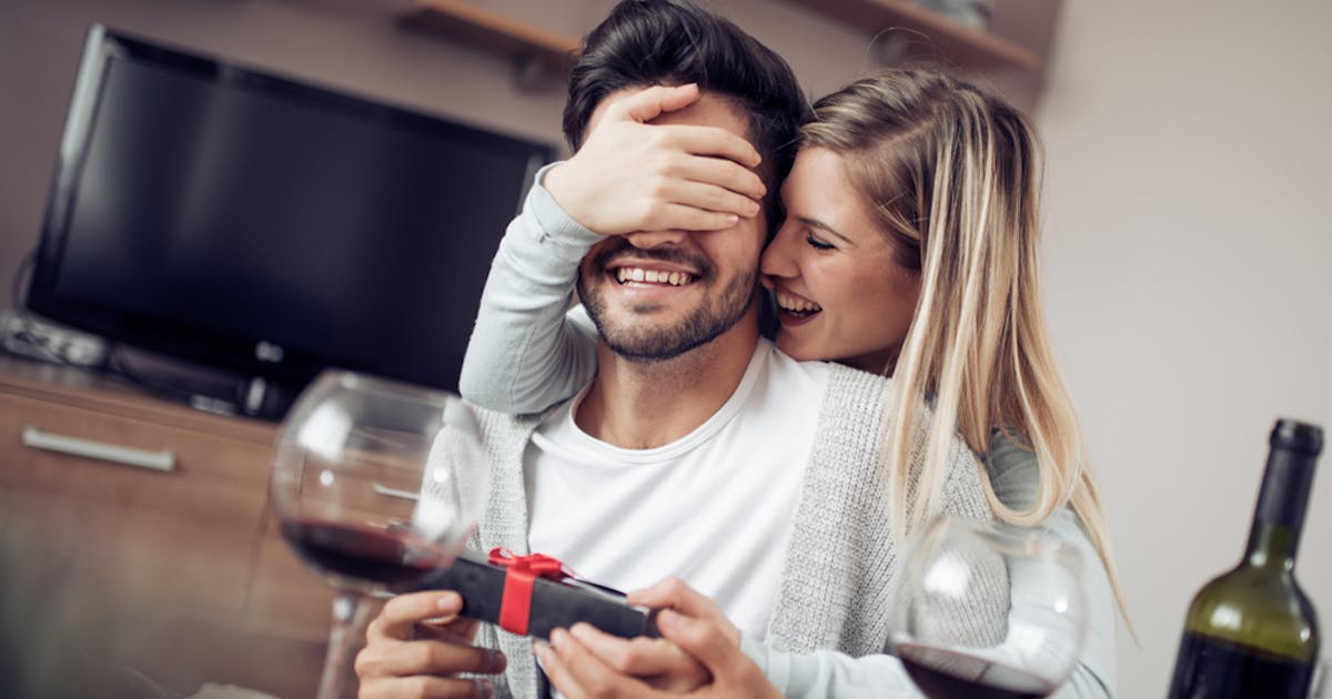 30代男性が喜ぶ誕生日プレゼントランキング 彼氏 友達 上司などに人気のギフト集 Smartlog 30代男性が喜ぶ誕生日プレゼントランキング 彼氏 友達 上司などに人気のギフト集 Smartlog