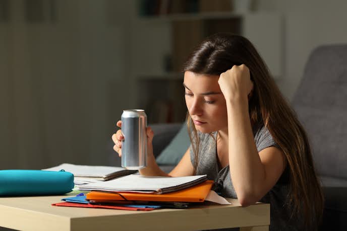 眠気覚ましドリンクのおすすめランキング10選 コスパ最強の人気商品を大公開 Smartlog 眠気覚ましドリンクのおすすめランキング10選 コスパ最強の人気商品を大公開 Smartlog
