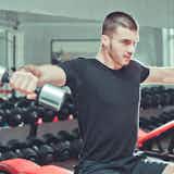 インクラインサイドレイズの効果的なやり方｜肩の筋肉を鍛える筋トレメニューとは