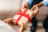 男子高校生向け誕生日プレゼント特集｜親から息子へ贈る人気ギフトを解説