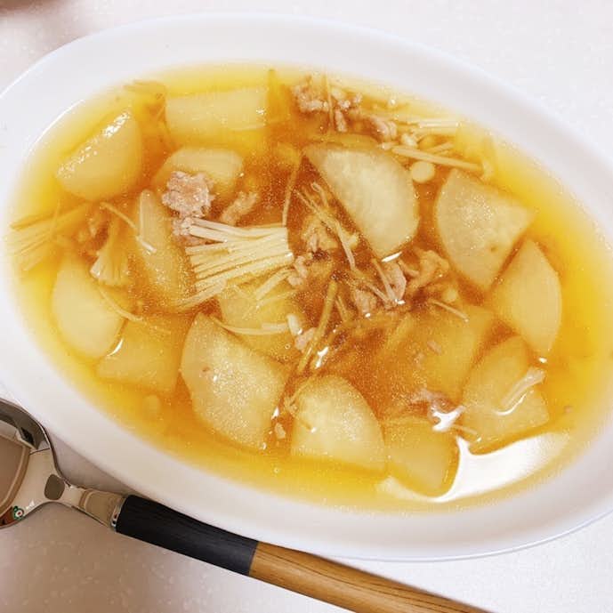 ダイエットにおすすめの夜ご飯メニュー：大根のあんかけスープ