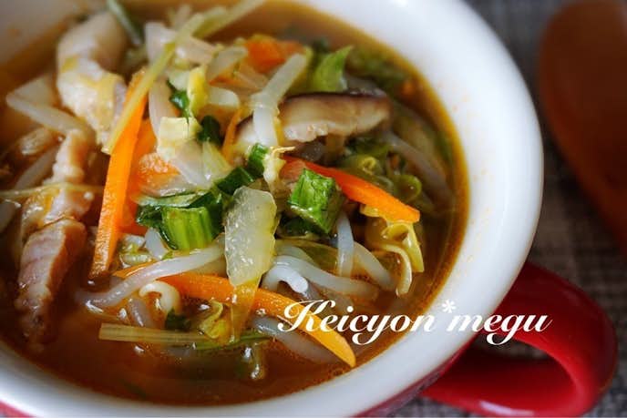 ダイエットにおすすめの夜ご飯メニュー：野菜の中華スープ