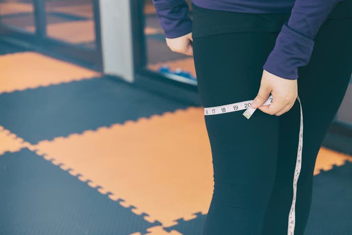 相撲スクワットの効果的なやり方 痩せるダイエットトレーニング方法を大公開 Smartlog