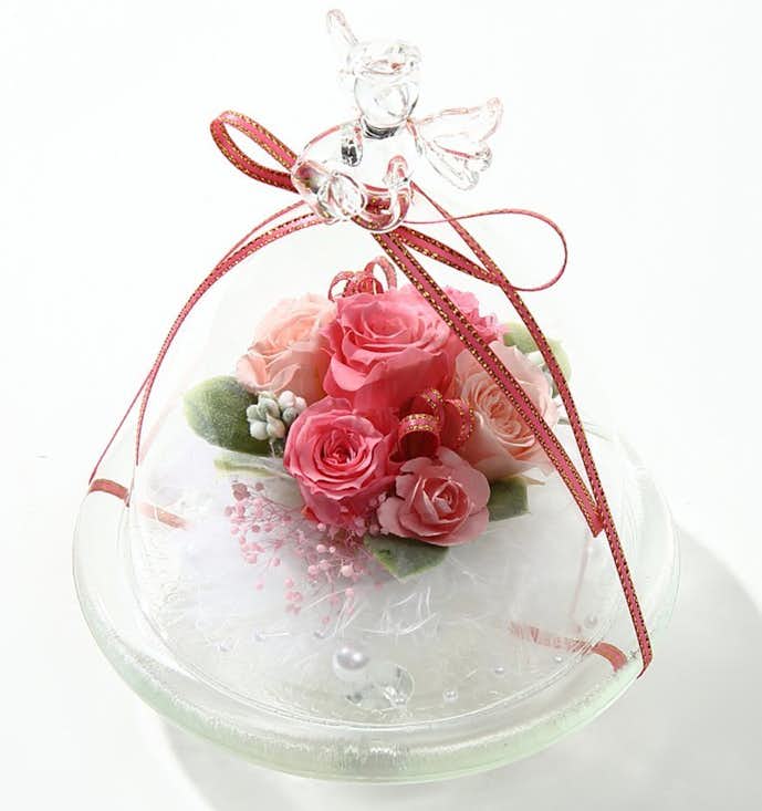 両親へおすすめのクリスマスプレゼント：エンジェルガラスドーム プリザーブドフラワー