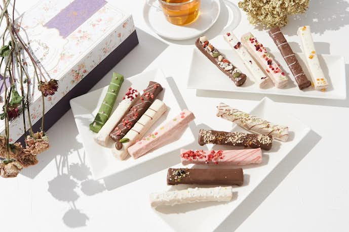 誕生日プレゼントにおすすめの食べ物とは 絶対に喜ばれるお取り寄せグルメギフトを紹介 Smartlog 誕生日プレゼントにおすすめの食べ物とは 絶対に喜ばれるお取り寄せグルメギフトを紹介 Smartlog