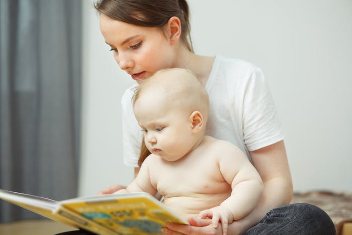 1歳児におすすめの絵本ランキング選 赤ちゃんと楽しめる人気の1冊とは Smartlog
