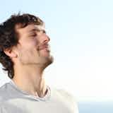 筋トレ時の正しい呼吸法。息の仕方でトレーニング効果が高まる理由とは?