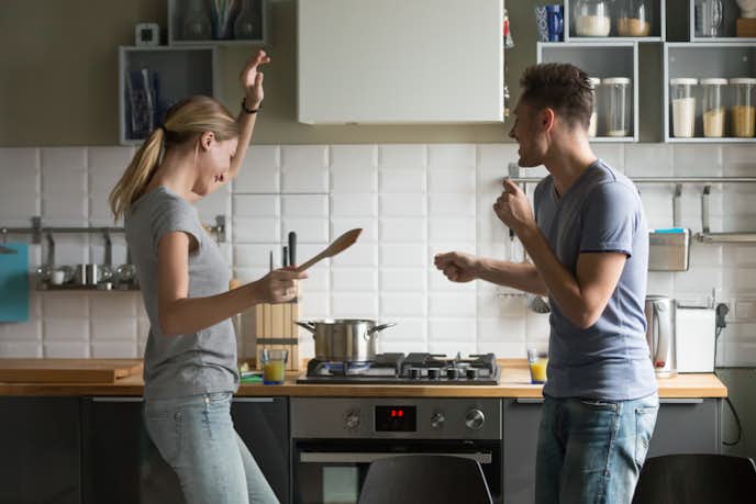 得意料理を聞かれた時の好印象な答え方｜男性に家庭的と思わせるコツとは Smartlog