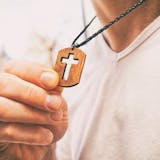 クリスマスプレゼントで彼氏が喜ぶネックレス...