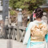 【女性向け】成人祝いにおすすめのプレゼント...