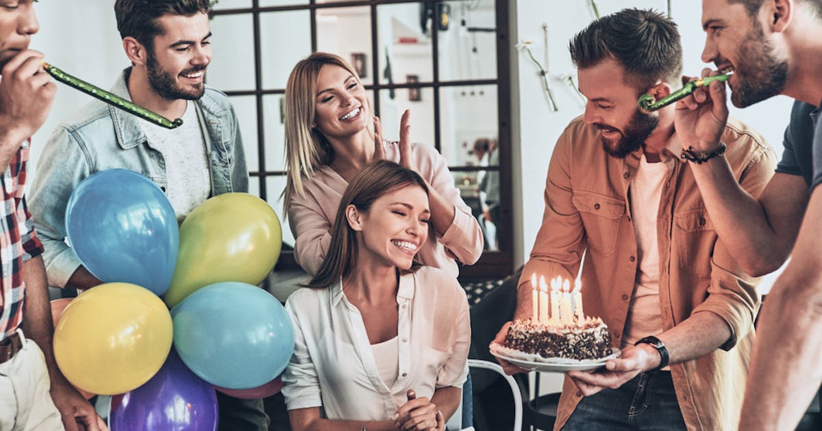 片思いの女性へ贈る誕生日プレゼント特集21 好きな人が喜ぶ人気ギフトとは Smartlog 片思いの女性へ贈る誕生日プレゼント特集21 好きな人が喜ぶ人気ギフトとは Smartlog