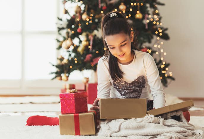 中学生が喜ぶクリスマスプレゼント特集 親から子供へ贈る人気おすすめギフトとは Smartlog