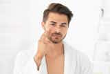 男性向け顔痩せダイエットメニュー。顔を小さくする簡単で効果的な方法とは？