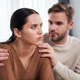 浮気を後悔して「戻りたい…」と思う男女へ。別れた恋人とよりを戻す方法を解説!