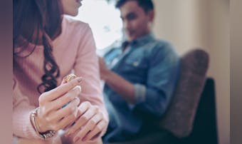 主婦が不倫に走る7つの原因|既婚者...