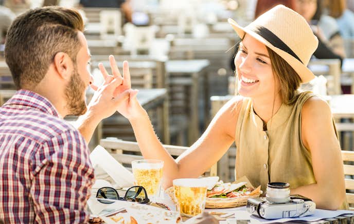 デートの定義とは 男女で意味が変わる デート と 遊び の違い Smartlog デートの定義とは 男女で意味が変わる デート と 遊び の違い Smartlog