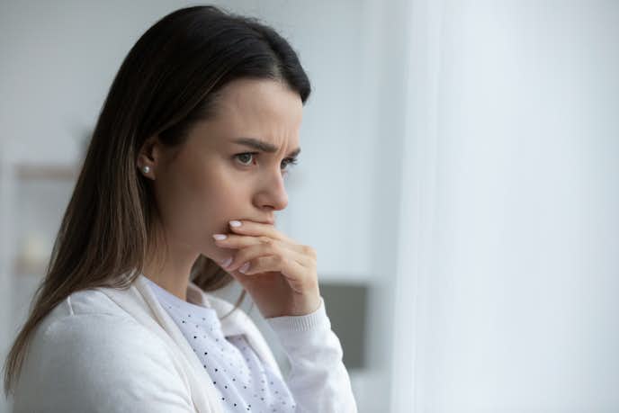 女性が恋愛で抱える悩みとは 定番の悩みあるあるから解決方法まで徹底ガイド Smartlog 女性が恋愛で抱える悩みとは 定番の悩みあるあるから解決方法まで徹底ガイド Smartlog