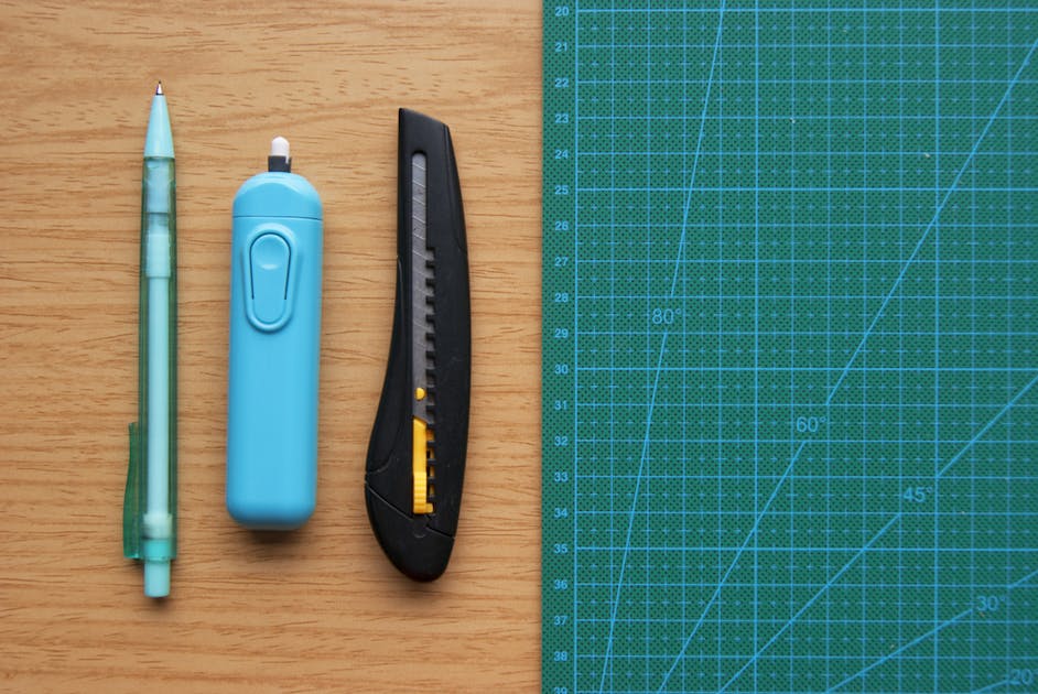 電動消しゴムのおすすめ9選 ボールペンの字も消せる人気商品を大特集 Smartlog