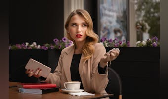 彼氏がほしいのに出来ない女性の特徴...