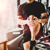 ストレッチの種類。筋トレ前後に行うべき効果...