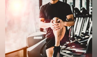 ストレッチの種類。筋トレ前後に行う...