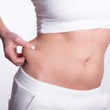 【腰の肉がつく原因】腰回りの”浮き輪肉”をごっそり落とす方法も解説!