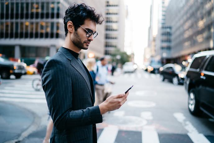 人をバカにする人の心理 特徴 人を見下す同僚や友人の対処法を解説 Smartlog