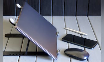縦置きノートパソコンスタンドのおす...