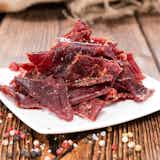 ビーフジャーキーはダイエットに良い?カロリーや効果的な食べ方を解説!