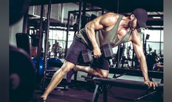 ダンベルローイングの効果的なやり方...