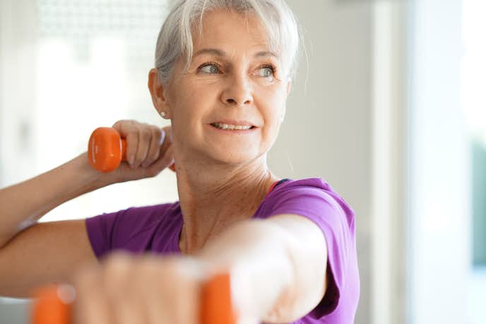 50代女性向け 筋肉量を増やす方法 健康的な体を作る運動 食事法を解説 Smartlog
