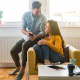 生理中で辛い時の彼氏の神対応はコレ!彼女が喜ぶ“優しい気遣い”を大公開