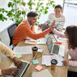 男性が好きだと気づく瞬間11個。恋心を自覚した後に見せる脈ありサインとは?