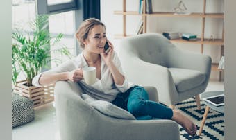 暇電してくる男性の“6つの心理”。...