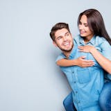 共依存恋愛の意味とは?危ない共依存カップル...