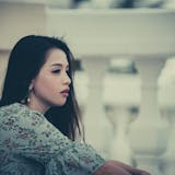 片思いの失恋ソング特集2025。男性も女性...
