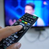 汎用テレビリモコンのおすすめ特集!便利な製...