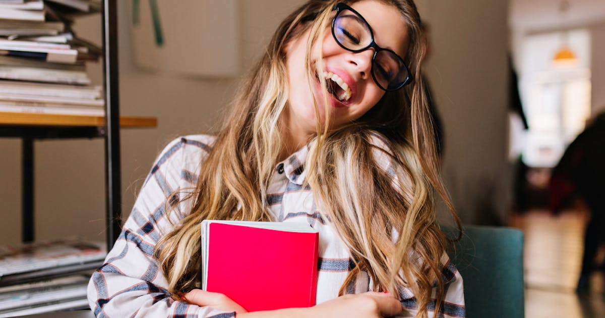 片付け本のおすすめ15選 収納や断捨離のノウハウが分かる人気書籍とは Smartlog 片付け本のおすすめ15選 収納や断捨離のノウハウが分かる人気書籍とは Smartlog