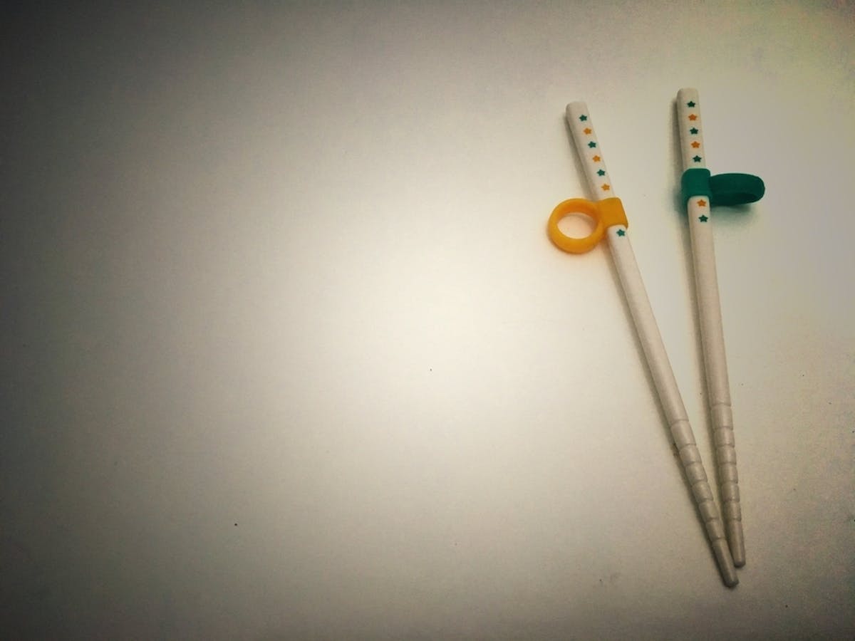 子供向け矯正箸のおすすめ12選 クセを直して正しい持ち方を習慣化する人気商品とは セレクト